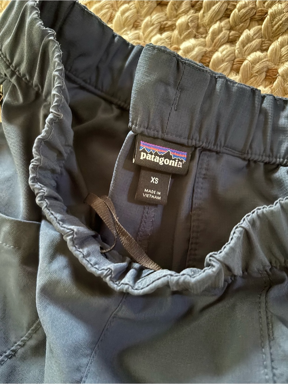 Patagonia Women's High Spy Cropped Pants - Picture 6 of 10